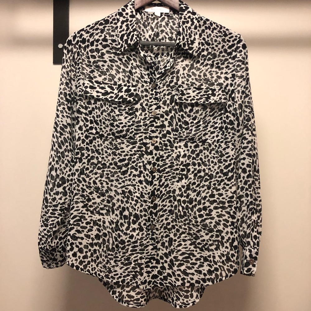 Two by Vince Camuto Animal Print Blouse